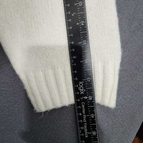 Old Navy Women 2XL Cream Aztec Western Wool Blend Pullover Sweater NWT - Picture 12 of 12